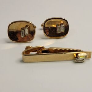 ▪︎Shields Jewelry Set